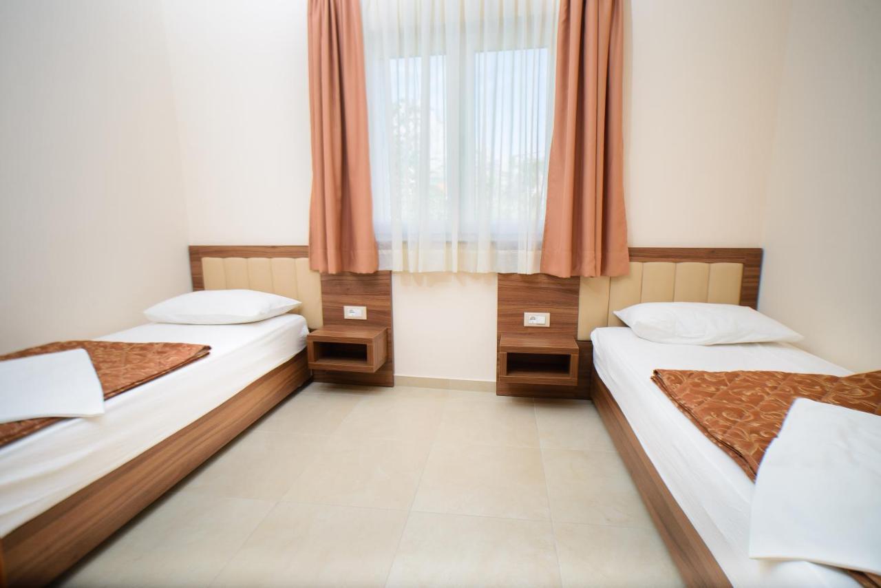 Villa Gradina Baska Voda Bagian luar foto
